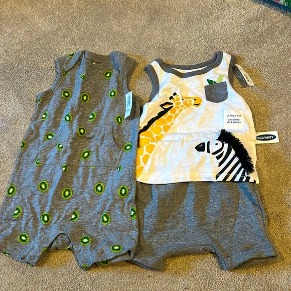 Infant summer holiday outfits - Picture 1 of 8